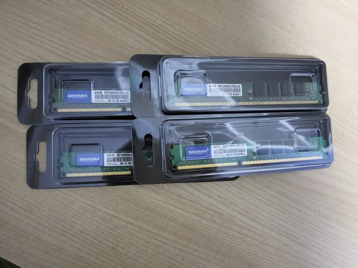 미사용 DDR3 4GB x2